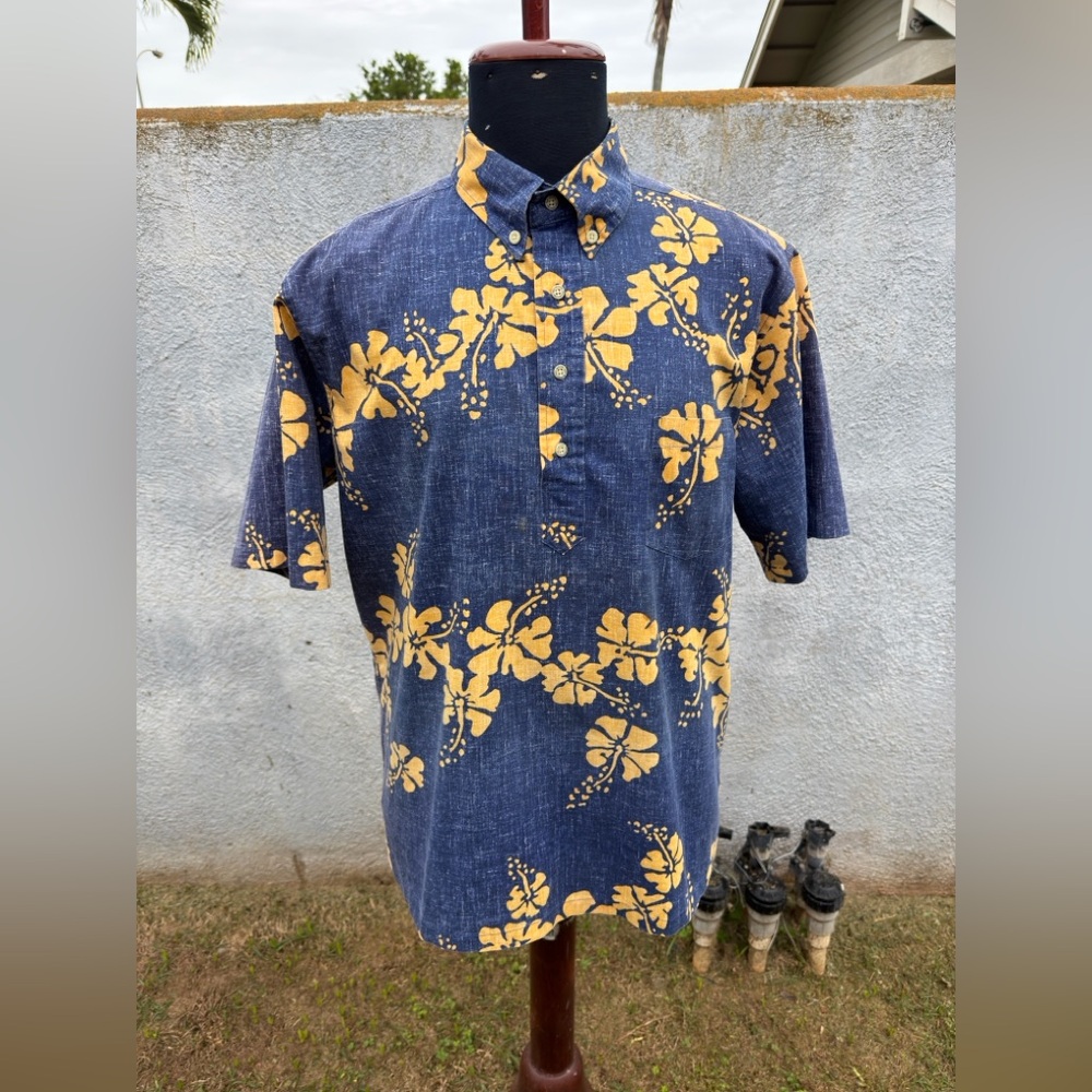 PreOwned Reyn Spooner Hawaiian Print Blue/Yellow 3/4 Button Men's Large